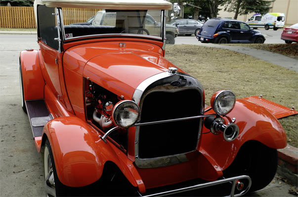 1929-Family-Hot-Rod-Model-A--13