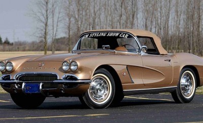 1962-Chevrolet-Corvette-65781