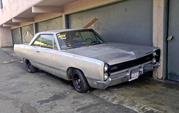 1968-Plymouth-fury-III-12356