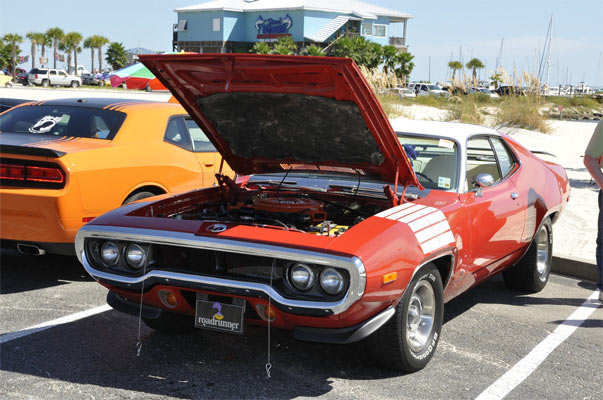 1972-Plymouth-Road-Runner-2-44564562