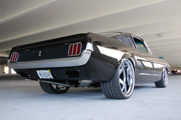 1965-Ford-Mustang-Fastback-2546546345