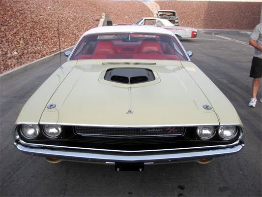 1970-Dodge-Challenger-RT-12383