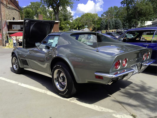 1971-Corvette-Stingray256936