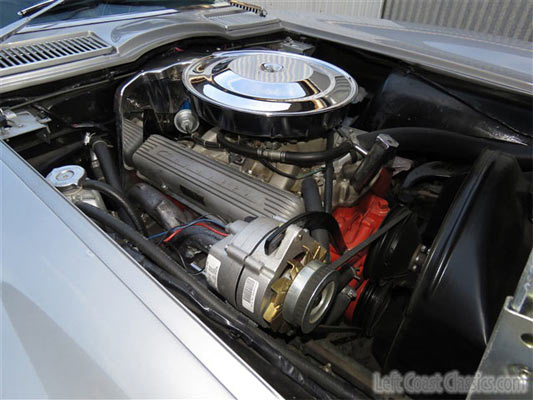 1963-Chevrolet-Corvette-Stingray54546