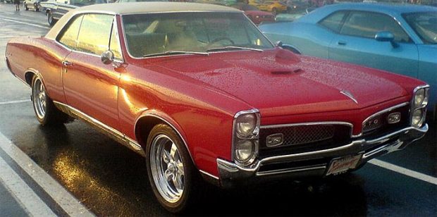 1967-Pontiac-GTO-657t