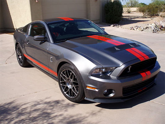 2011-Ford-Shelby-GT500-25652