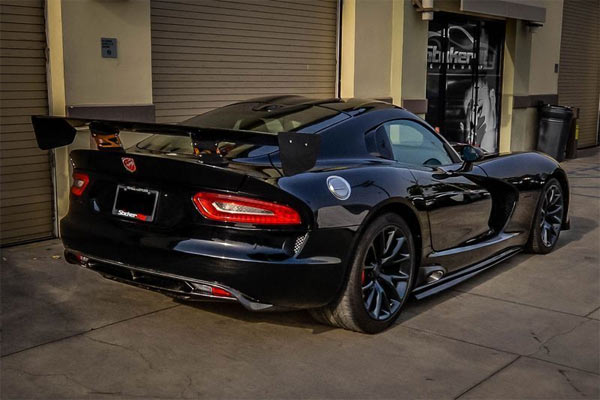 Dodge-Viper-GTS-24352345