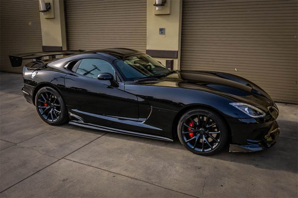 Dodge-Viper-GTS-243523