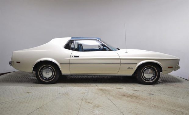 1973-ford-mustang-235