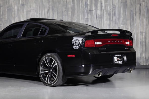 2012-dodge-charger-srt8-24