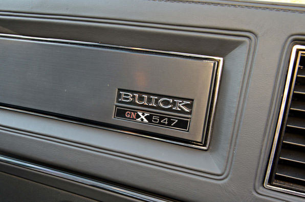 547-1987-buick-gnx-784