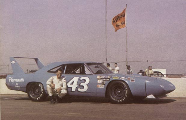 Plymouth-Superbird45