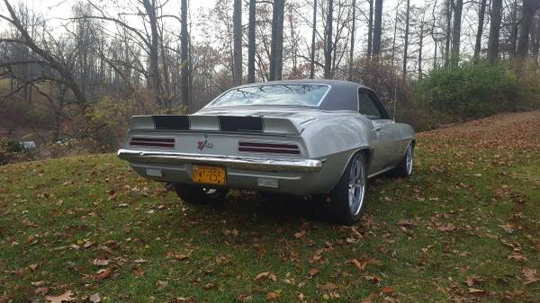 1969-Chevrolet-Camaro