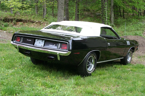 1971-Plymouth-Barracuda345