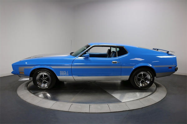 1971-Ford-Mustang-Mach-1