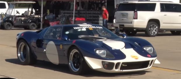 Ford-GT40-
