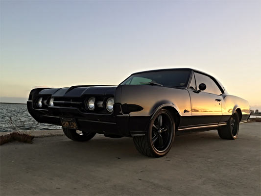 1967-Oldsmobile-Cutlass-