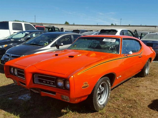 1969-Pontiac-GTO-Judge