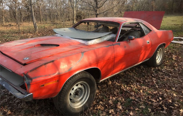 Plymouth-Barracuda