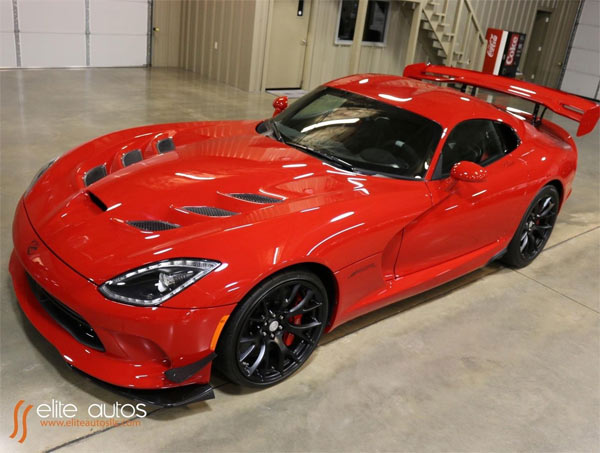 Dodge-Viper-ACR