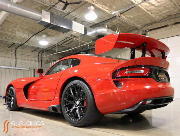 Dodge-Viper-ACR