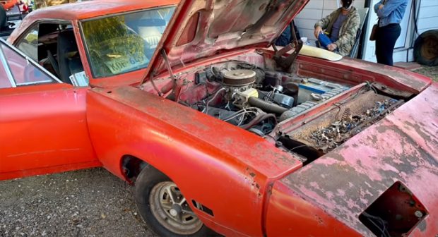 Plymouth Superbird