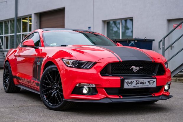 mustang gt red usa