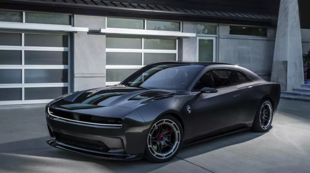 Dodge Charger Daytona SRT