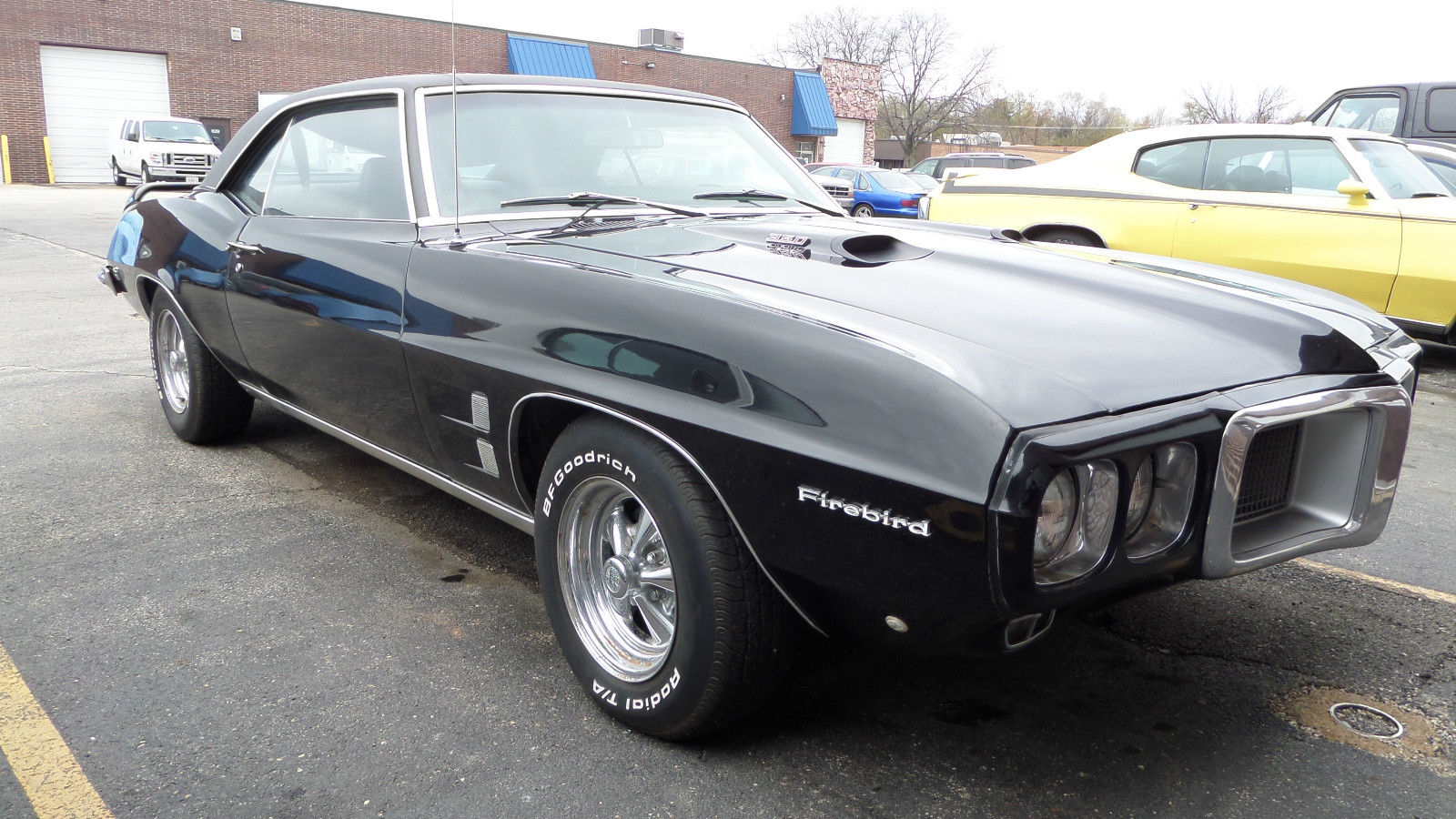 1969 Pontiac Firebird-1443545
