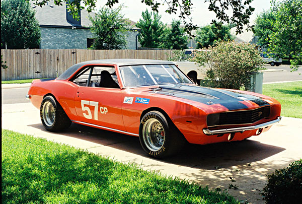 1969-Chevrolet-Camaro-erglhj11