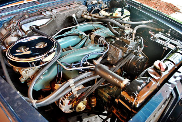 1964 Chrysler 300 K 413 Factory Cross Ram Induction1.