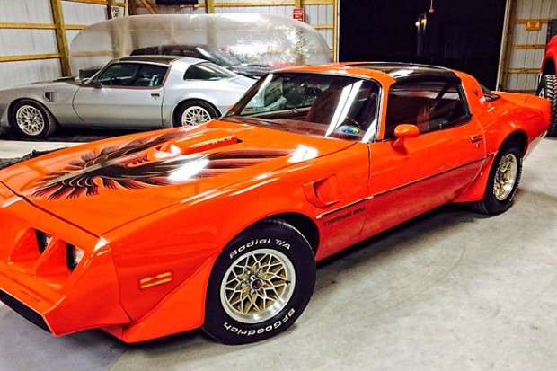 1980 Pontiac Trans Am 301 Carousel Red - Muscle Car