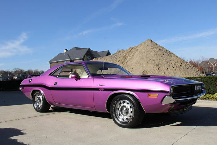 1970-Dodge-Challenger-Restored-383-11