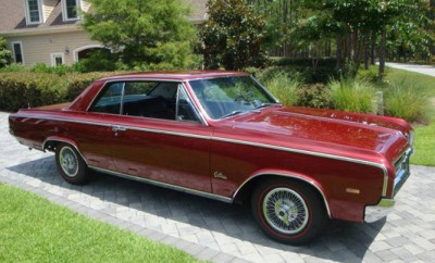 1964-Oldsmobile-442-Holiday-Coupe