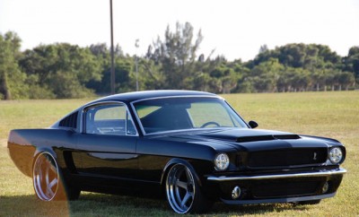 1965-Ford-Mustang-Fastback-Sema-Show-1