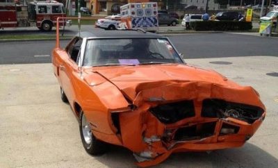 wrecked-muscle-car-68767